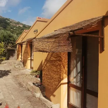 Monolocale Zona Mare Pisturri Apartamento Magomadas